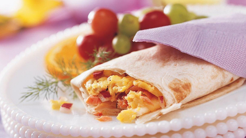 Smoked Salmon and Egg Wraps